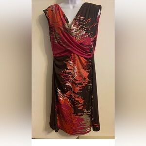 (NWT) Chaus Ladies Size Large Beautiful Brown Dress With Orange & Pink Splashes